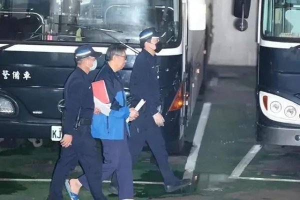 九游体育app娱乐拖了 1 小时才开门-Ninegame-九游体育(中国)官方网站|jiuyou.com